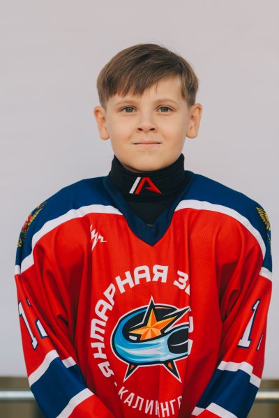Лаврентьев  Макар