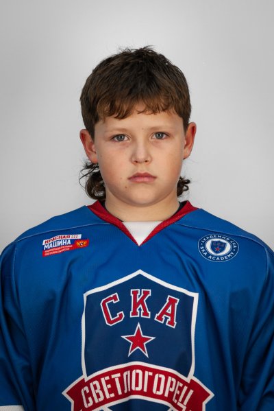 Фабричкин  Артем